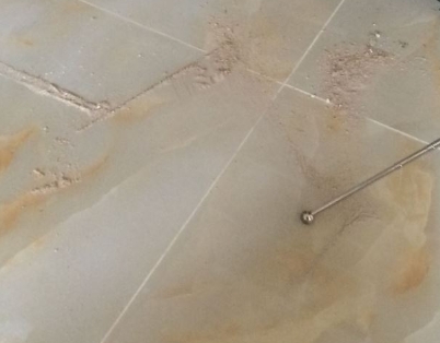 遂平瓷砖空鼓维修公司分享粘合剂选择不当在瓷砖铺贴过程中可能导致以下问题